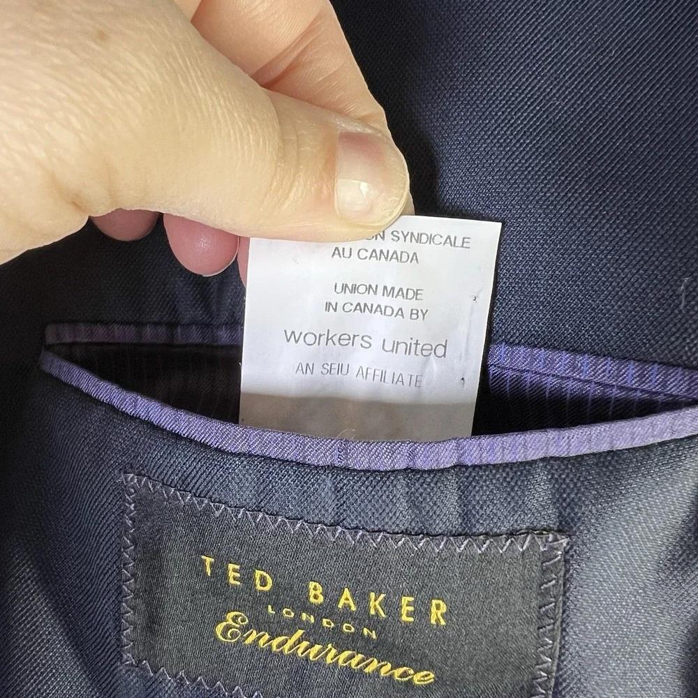 Ted Baker no noticeable